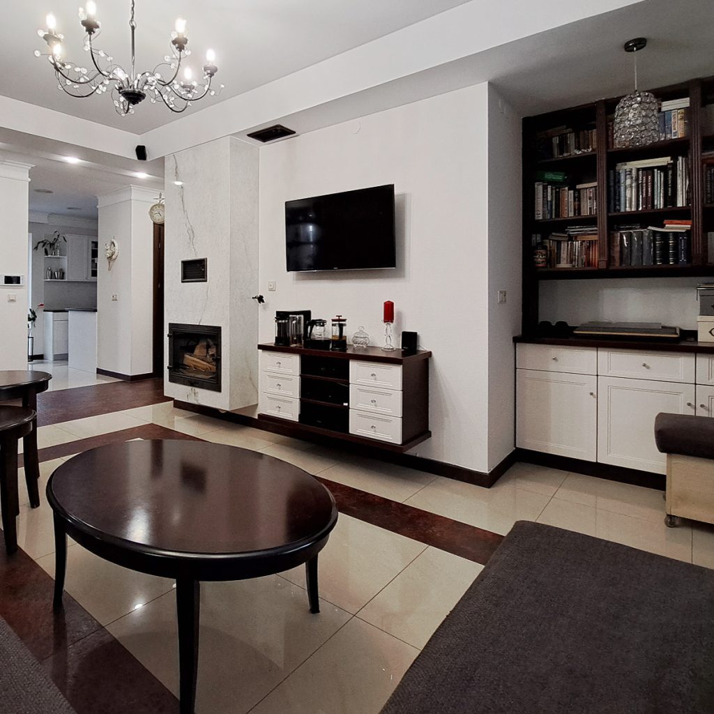 MIKOŁÓW_SALON_v2